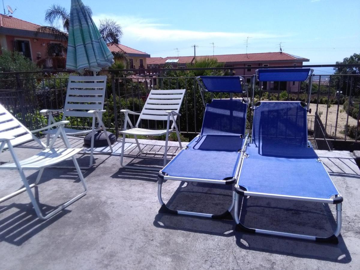 Ai Tre Archi Di Tagliaborse Villa Mascali Kültér fotó